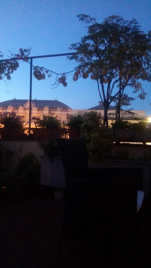 Bed And Breakfast " La Terrazza" Genoa Bagian luar foto